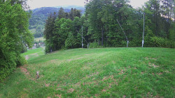Prostřední část sjezdovky a snowpark
