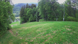 Prostřední část sjezdovky a snowpark