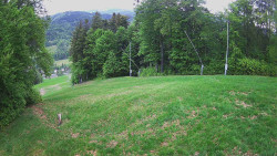 Prostřední část sjezdovky a snowpark