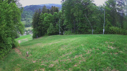 Prostřední část sjezdovky a snowpark
