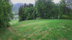 Prostřední část sjezdovky a snowpark