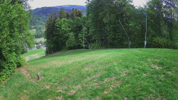 Prostřední část sjezdovky a snowpark