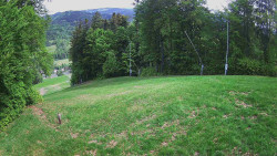 Prostřední část sjezdovky a snowpark