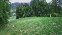 Prostřední část sjezdovky a snowpark
