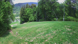 Prostřední část sjezdovky a snowpark