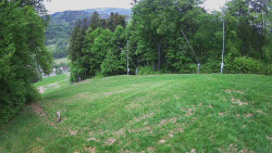 Prostřední část sjezdovky a snowpark