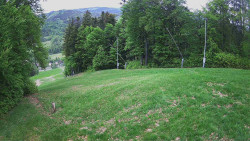 Prostřední část sjezdovky a snowpark