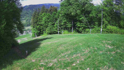 Prostřední část sjezdovky a snowpark
