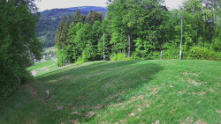 Prostřední část sjezdovky a snowpark