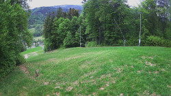 Prostřední část sjezdovky a snowpark