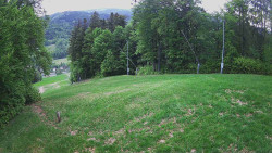Prostřední část sjezdovky a snowpark