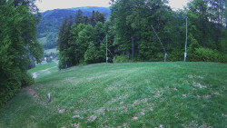 Prostřední část sjezdovky a snowpark