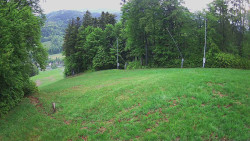 Prostřední část sjezdovky a snowpark