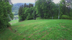 Prostřední část sjezdovky a snowpark