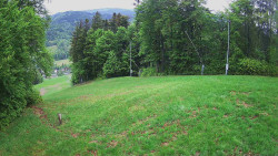 Prostřední část sjezdovky a snowpark