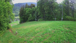 Prostřední část sjezdovky a snowpark