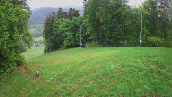 Prostřední část sjezdovky a snowpark