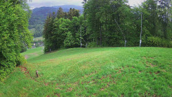 Prostřední část sjezdovky a snowpark