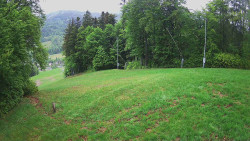 Prostřední část sjezdovky a snowpark