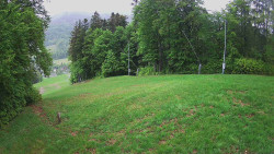Prostřední část sjezdovky a snowpark