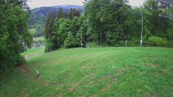 Prostřední část sjezdovky a snowpark