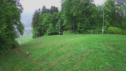 Prostřední část sjezdovky a snowpark