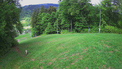 Prostřední část sjezdovky a snowpark