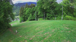 Prostřední část sjezdovky a snowpark