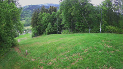 Prostřední část sjezdovky a snowpark