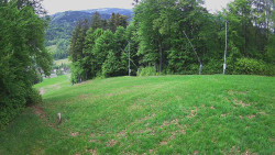Prostřední část sjezdovky a snowpark