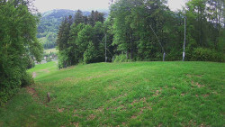 Prostřední část sjezdovky a snowpark