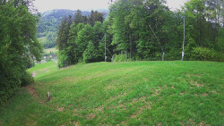 Prostřední část sjezdovky a snowpark