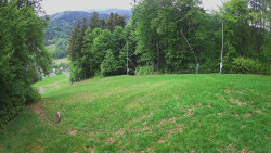 Prostřední část sjezdovky a snowpark