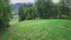 Prostřední část sjezdovky a snowpark