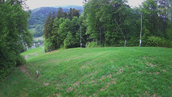 Prostřední část sjezdovky a snowpark