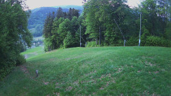 Prostřední část sjezdovky a snowpark