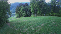 Prostřední část sjezdovky a snowpark