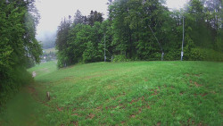 Prostřední část sjezdovky a snowpark