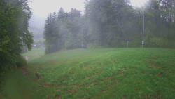 Prostřední část sjezdovky a snowpark