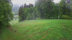Prostřední část sjezdovky a snowpark