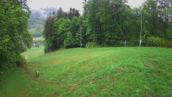 Prostřední část sjezdovky a snowpark