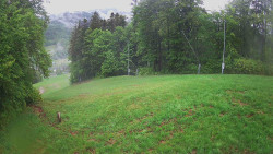 Prostřední část sjezdovky a snowpark
