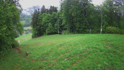 Prostřední část sjezdovky a snowpark