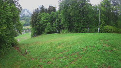 Prostřední část sjezdovky a snowpark