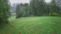 Prostřední část sjezdovky a snowpark
