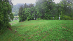 Prostřední část sjezdovky a snowpark