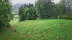 Prostřední část sjezdovky a snowpark