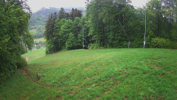 Prostřední část sjezdovky a snowpark
