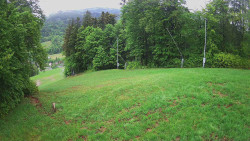 Prostřední část sjezdovky a snowpark