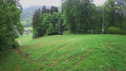 Prostřední část sjezdovky a snowpark